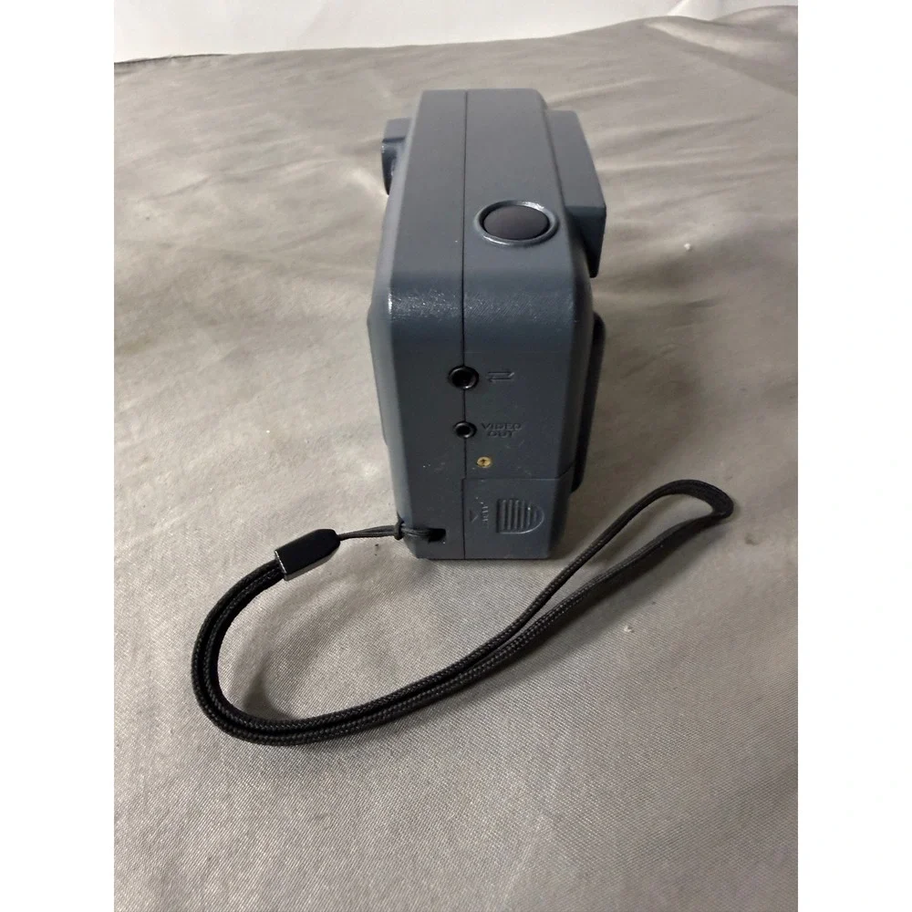 Kodak DC3200 Digital Camera Vintage 1MP Point and Shoot Blue